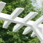 Cetabever Tuinhoutbeits Dekkend die gebruikt is voor witte hout constructie