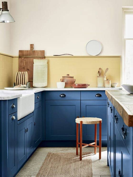 Little Greene Intelligent Satin Blauwe keuken