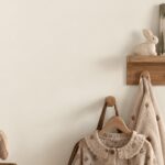 Muur in kinderkamer kleur Delicate Sand
