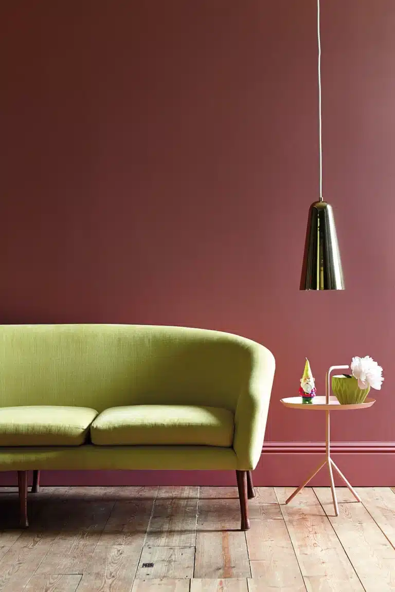 Rood en roze kleuren van Little Greene