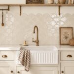 Rustieke keuken en aanrecht in PPG1008 1 – Coffee Crème