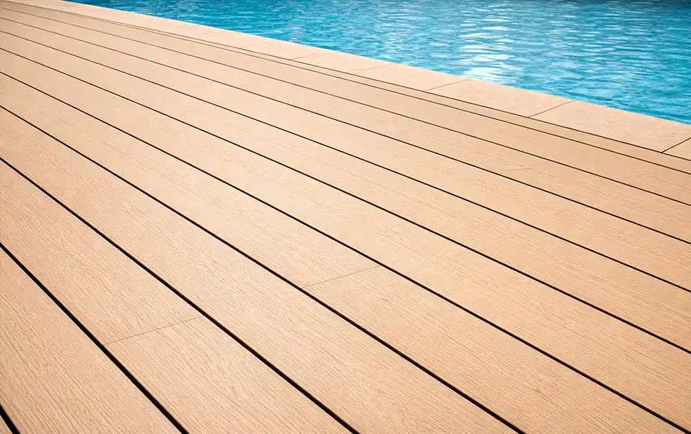 CetaBever Vlonder & Terrasbeits Anti slip voorbeeld blanke afwerking
